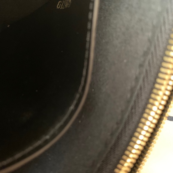 ❤️❤️SOLD❤️❤️Louis Vuitton Jungle pochette bag - Picture 6 of 11